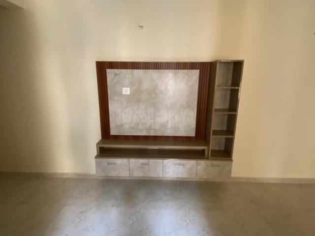 2 BHK Apartment in Sector 93 for rent Gurgaon. The reference number is 19992886