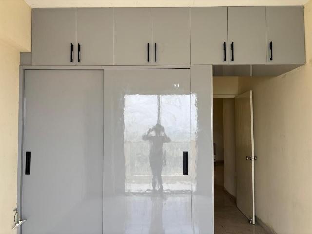 2 BHK Apartment in Sector 93 for rent Gurgaon. The reference number is 19226382
