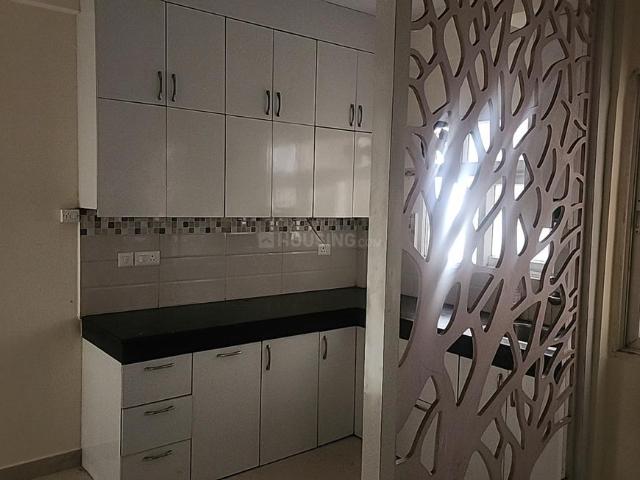 2 BHK Apartment in Sector 93 for rent Gurgaon. The reference number is 19317749