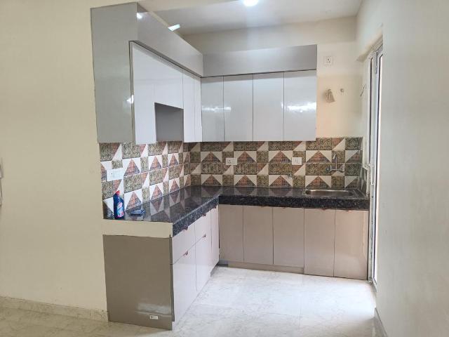 2 BHK Apartment in Sector 93 for rent Gurgaon. The reference number is 20628798