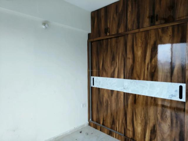2 BHK Apartment in Sector 93 for rent Gurgaon. The reference number is 20204759