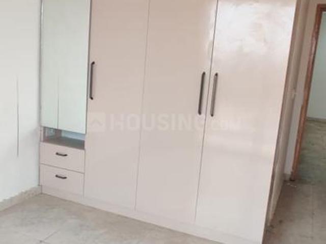 2 BHK Apartment in Sector 93 for rent Gurgaon. The reference number is 20300063