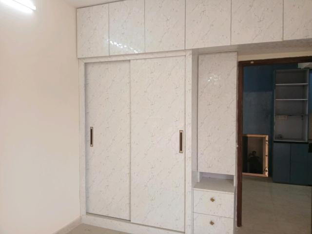 2 BHK Apartment in Sector 93 for rent Gurgaon. The reference number is 20300231