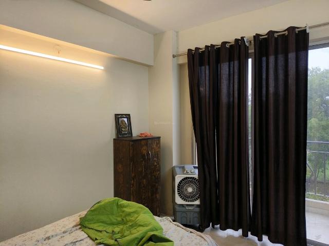 2 BHK Apartment in Sector 93 for rent Gurgaon. The reference number is 20336228