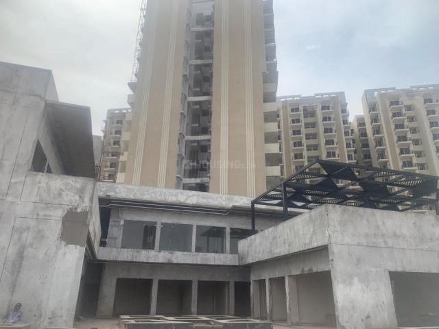 2 BHK Apartment in Sector 93 for resale Gurgaon. The reference number is 14232219