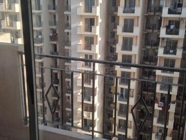 2 BHK Apartment in Sector 93 for resale Gurgaon. The reference number is 18901639