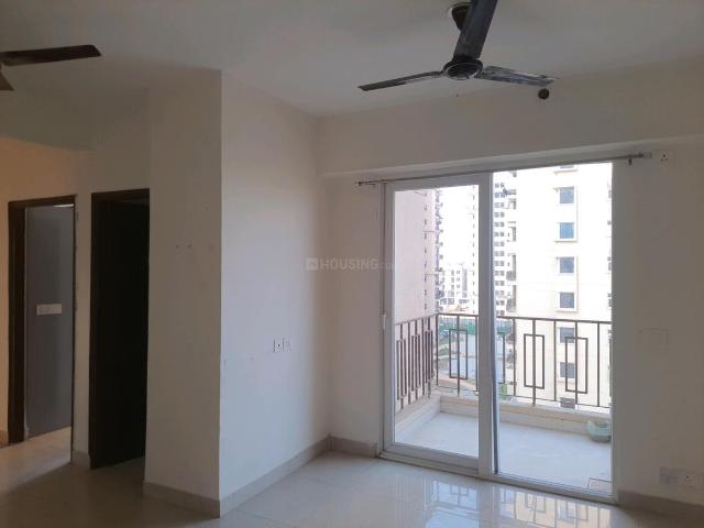 2 BHK Apartment in Sector 93 for resale Gurgaon. The reference number is 18930729