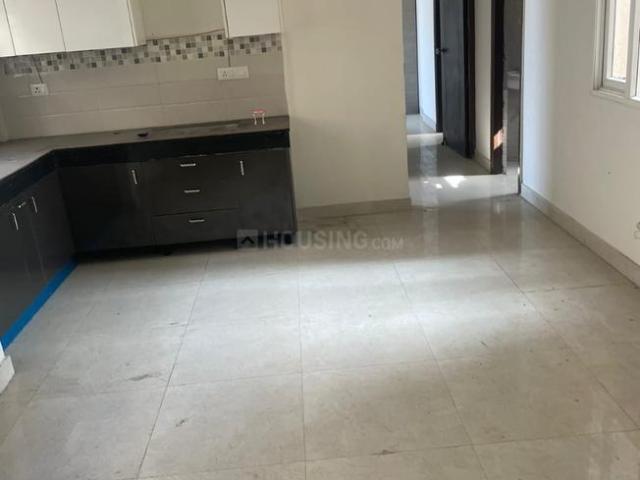 2 BHK Apartment in Sector 93 for resale Gurgaon. The reference number is 18931133