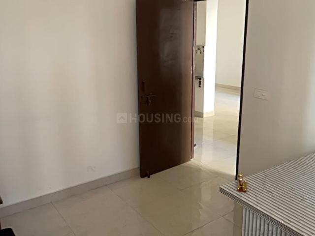 2 BHK Apartment in Sector 93 for resale Gurgaon. The reference number is 19369313