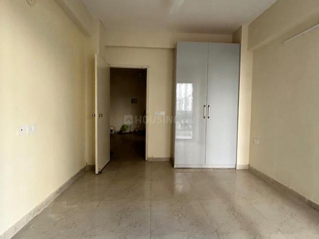2 BHK Apartment in Sector 93 for resale Gurgaon. The reference number is 19695692