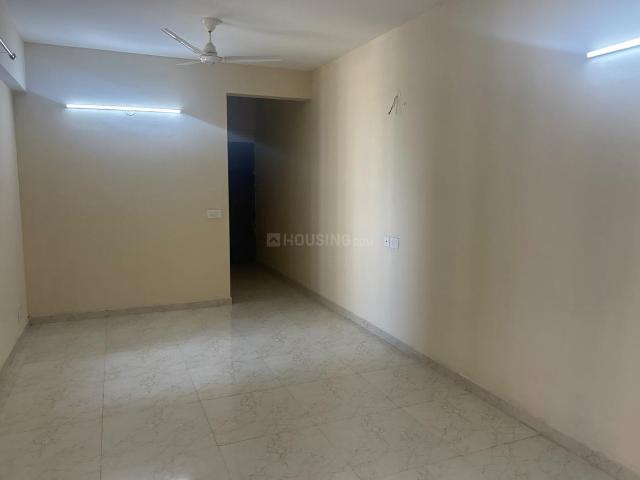 2 BHK Apartment in Sector 93 for resale Gurgaon. The reference number is 19815654
