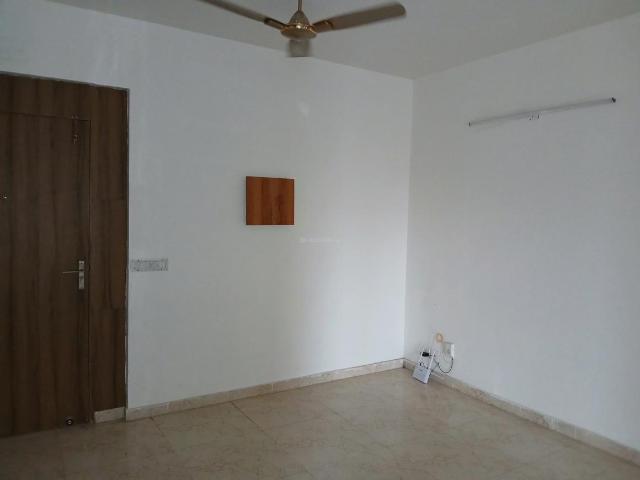 2 BHK Apartment in Sector 93 for resale Gurgaon. The reference number is 19925187