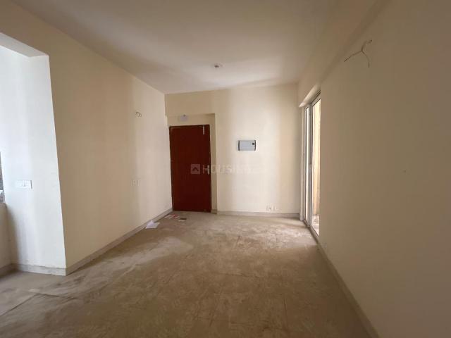 2 BHK Apartment in Sector 93 for resale Gurgaon. The reference number is 20010046