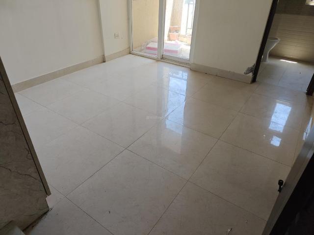 2 BHK Apartment in Sector 93 for resale Gurgaon. The reference number is 20184207