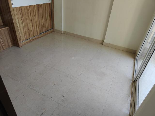 2 BHK Apartment in Sector 93 for resale Gurgaon. The reference number is 20185089
