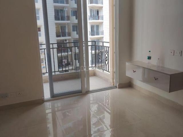2 BHK Apartment in Sector 93 for resale Gurgaon. The reference number is 20260626