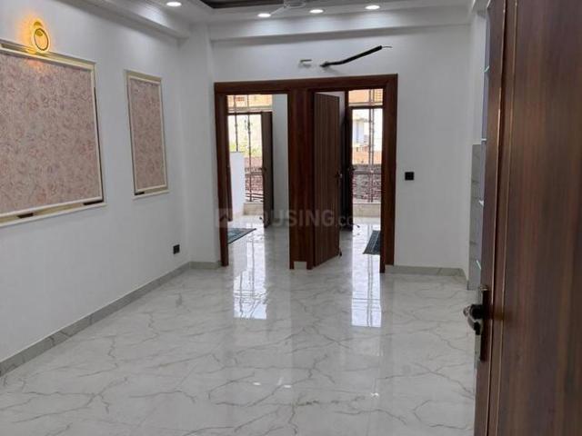 2 BHK Apartment in Sector 93 for resale Noida. The reference number is 20903393