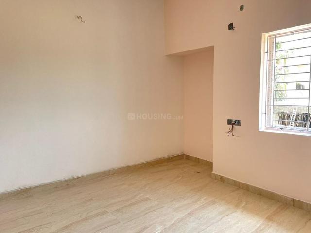 2 BHK Apartment in Selaiyur for resale Chennai. The reference number is 14910593