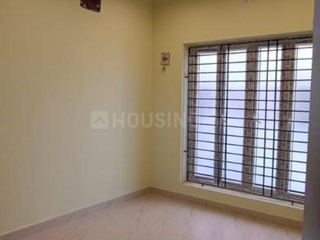 2 BHK Apartment in Selaiyur for resale Chennai. The reference number is 20435971