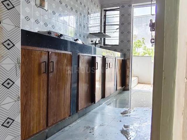 2 BHK Apartment in Shyamal for rent Ahmedabad. The reference number is 20411601