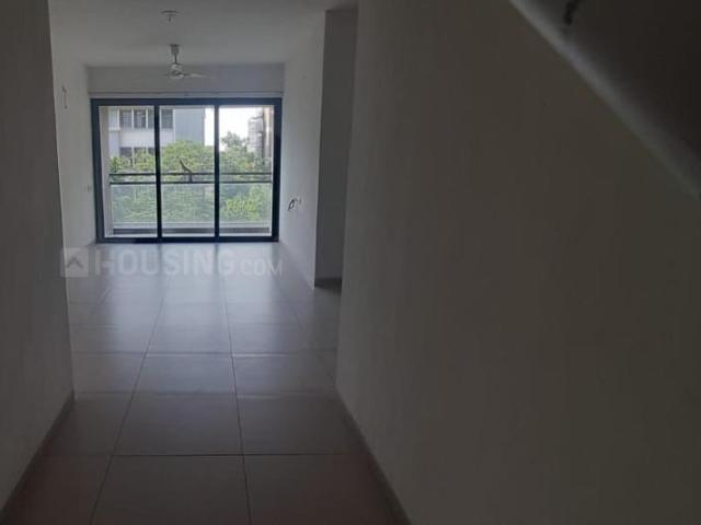 2 BHK Apartment in Shyamal for resale Ahmedabad. The reference number is 20406922