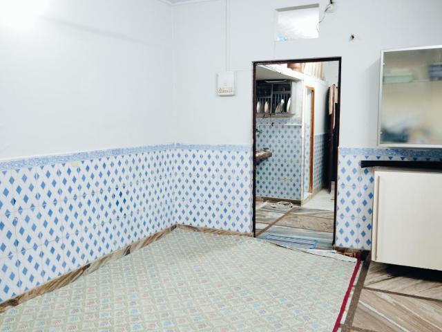 2 BHK Apartment in Shahdara for resale New Delhi. The reference number is 20190931