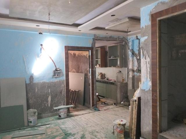 2 BHK Apartment in Shalimar Garden for resale Ghaziabad. The reference number is 20605279