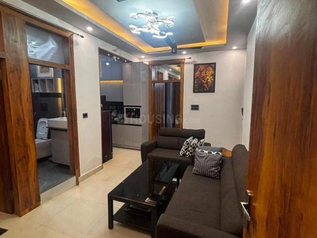 2 BHK Apartment in Shalimar Garden for resale Ghaziabad. The reference number is 20907611