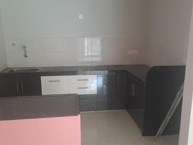 2 BHK Apartment in Shankar Nagar for rent Raipur. The reference number is 18921364