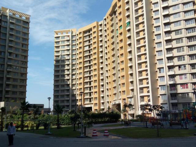 2 BHK Apartment in Shantigram for rent Ahmedabad. The reference number is 17439269