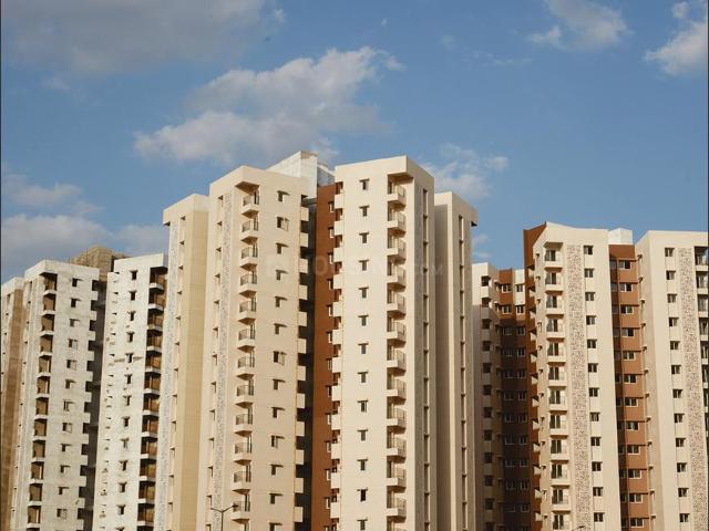 2 BHK Apartment in Shantigram for rent Ahmedabad. The reference number is 18733954