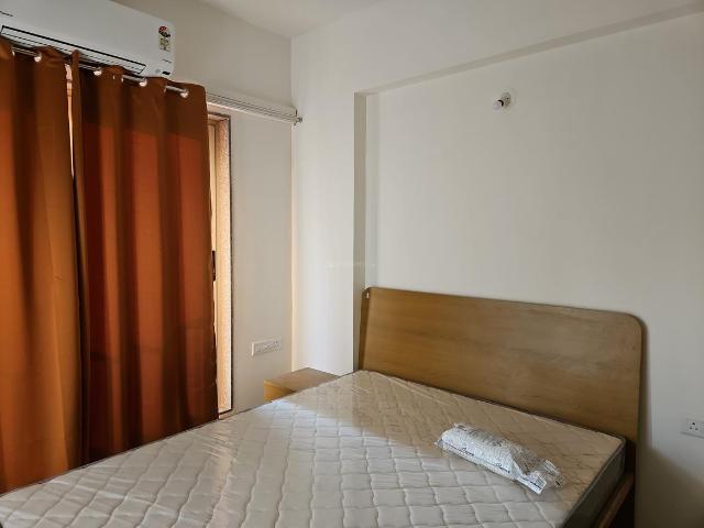 2 BHK Apartment in Shantigram for rent Ahmedabad. The reference number is 18964874