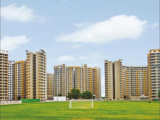 2 BHK Apartment in Shantigram for rent Ahmedabad. The reference number is 18361823