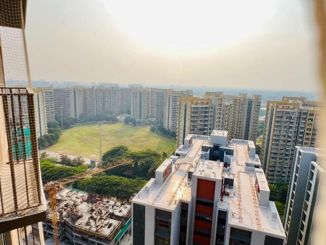 2 BHK Apartment in Shantigram for rent Ahmedabad. The reference number is 19617164