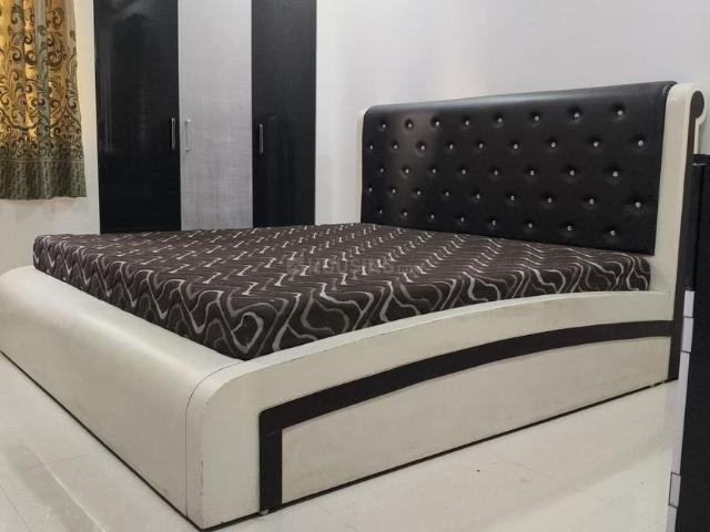 2 BHK Apartment in Shantigram for rent Ahmedabad. The reference number is 19989164