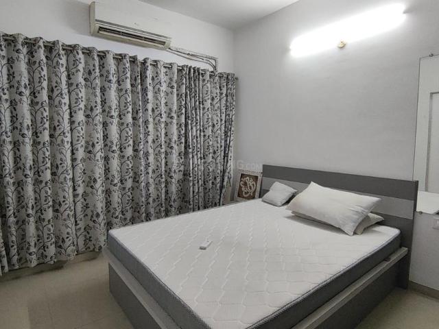 2 BHK Apartment in Shantigram for rent Ahmedabad. The reference number is 20494108