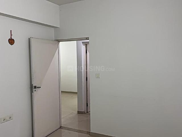 2 BHK Apartment in Shantigram for rent Ahmedabad. The reference number is 20055903