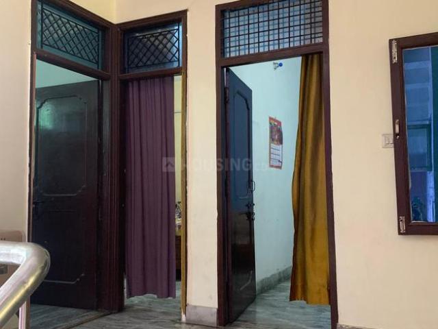 2 BHK Apartment in Shastri Nagar for rent Meerut. The reference number is 20694869