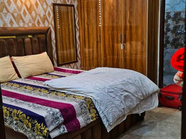 2 BHK Apartment in Shastri Nagar for resale Ghaziabad. The reference number is 16154043