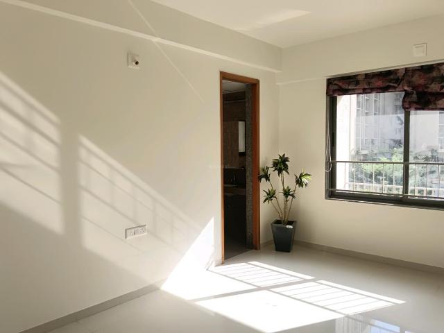 2 BHK Apartment in Shela for rent Ahmedabad. The reference number is 14718723