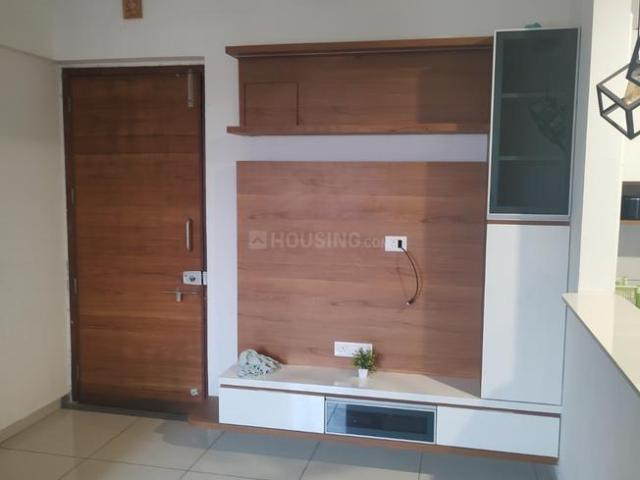 2 BHK Apartment in Shela for rent Ahmedabad. The reference number is 18419535