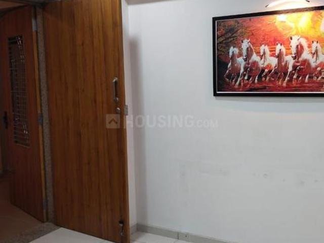 2 BHK Apartment in Shela for rent Ahmedabad. The reference number is 18460723