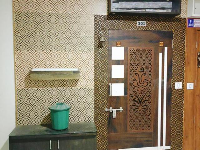 2 BHK Apartment in Shela for rent Ahmedabad. The reference number is 19001004