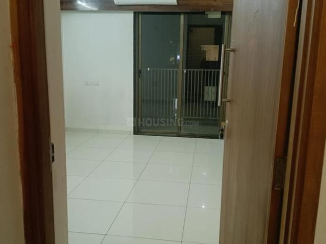 2 BHK Apartment in Shela for rent Ahmedabad. The reference number is 19286665