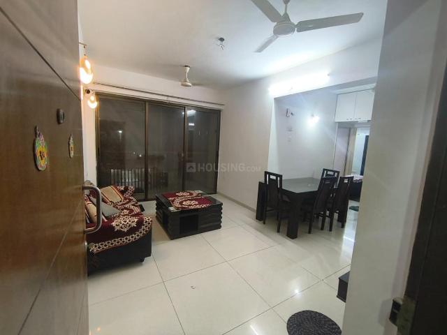 2 BHK Apartment in Shela for rent Ahmedabad. The reference number is 19360916