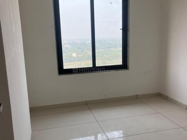 2 BHK Apartment in Shela for rent Ahmedabad. The reference number is 19696945