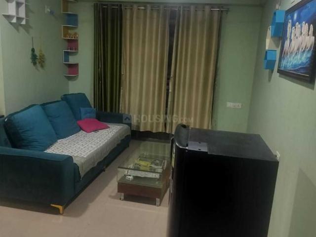2 BHK Apartment in Shela for rent Ahmedabad. The reference number is 19856415