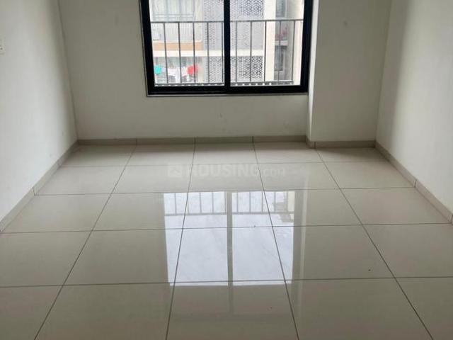 2 BHK Apartment in Shela for rent Ahmedabad. The reference number is 19893313