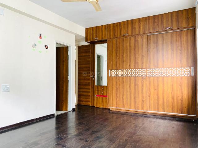 2 BHK Apartment in Shela for rent Ahmedabad. The reference number is 20107924