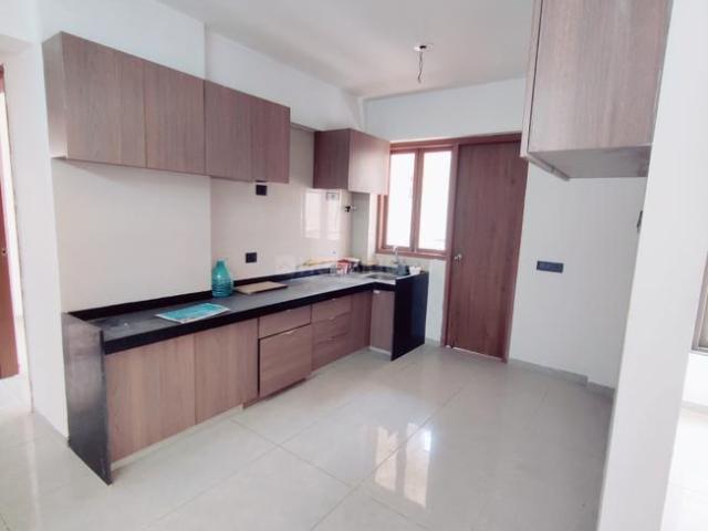 2 BHK Apartment in Shela for rent Ahmedabad. The reference number is 20322207
